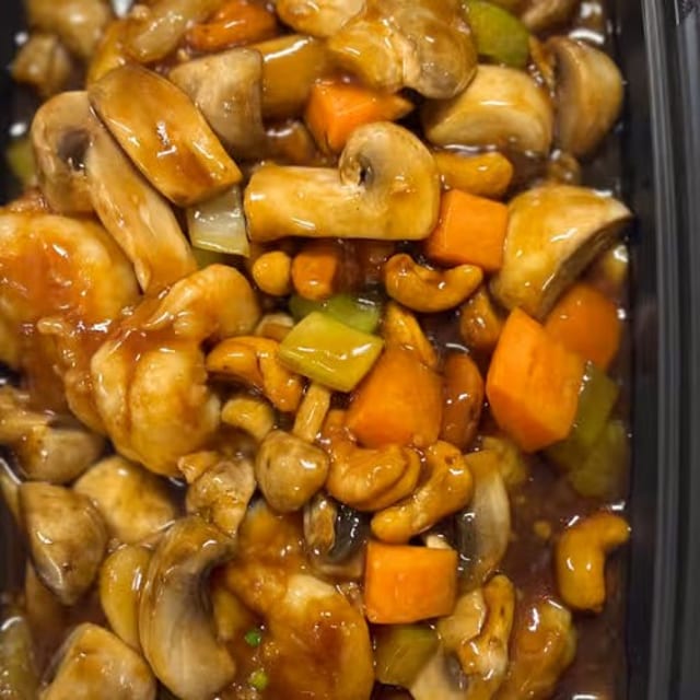 Shrimp with Cashew Nuts.
